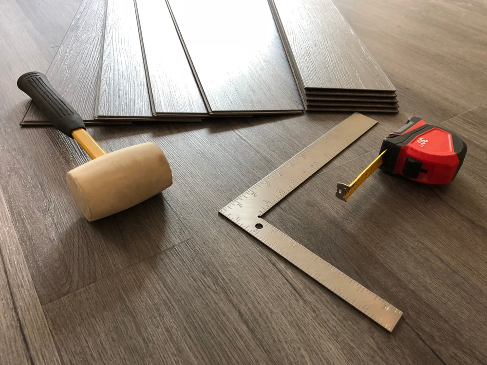 Pros and cons of vinyl plank flooring
